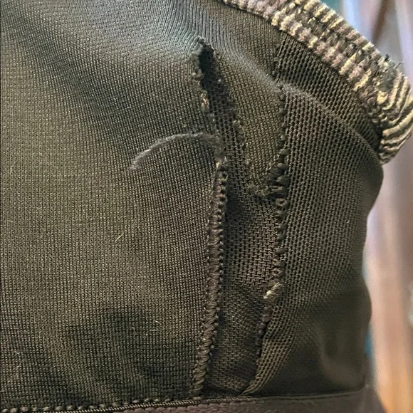 lululemon athletica Power Y Womens 6 Black & Grey Top Yoga Activewear - Picture 8 of 8